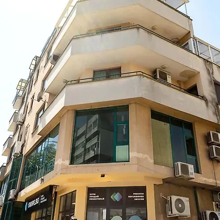Apartament Spacious 2br At Red Square By Flat Manаger Warna